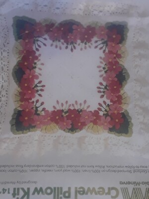 Columbia Minerva CM Crewel Pillow Geranium Garland kit 7909 Meredith Gladstone