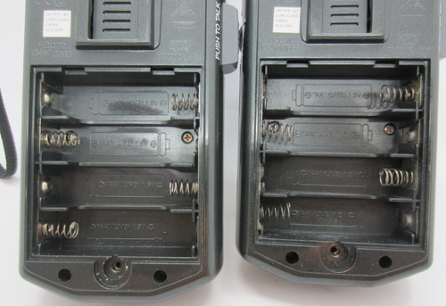 2X LOUD CLEAR TEXT n TALK Walkie Talkies 200 TOY-KT LONG GANG 2009 AS-IS READ!! - Zdjęcie 22 z 22