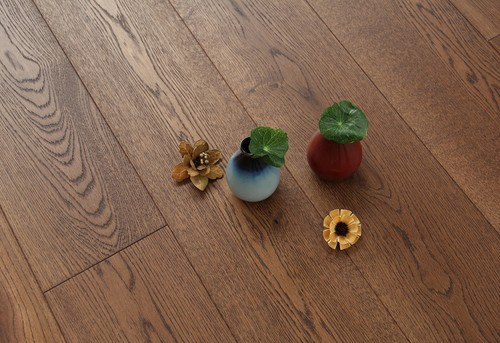 Oak in Walnut UV Oiled Engineered Flooring 189x15mm EO1513C sample - Picture 4 of 11