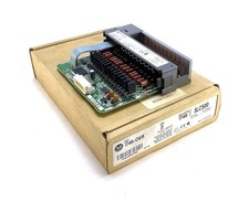 New Allen-Bradley 1746-OA16 1746OA16 SLC 500 16 Channel AC Output Module AB
