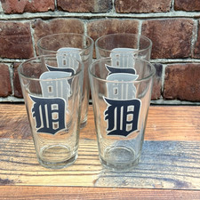 Set of 4 Detroit Tigers Baseball Drinking Glasses MLB 2009 Old English D