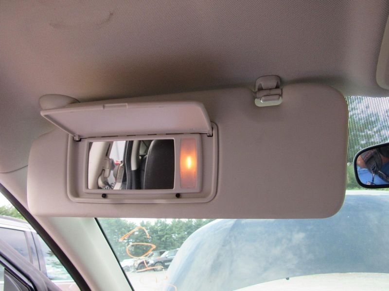 2012-2014 Honda CRV Driver Left Side Sun Visor Sunvisor Illuminated Gray OEM