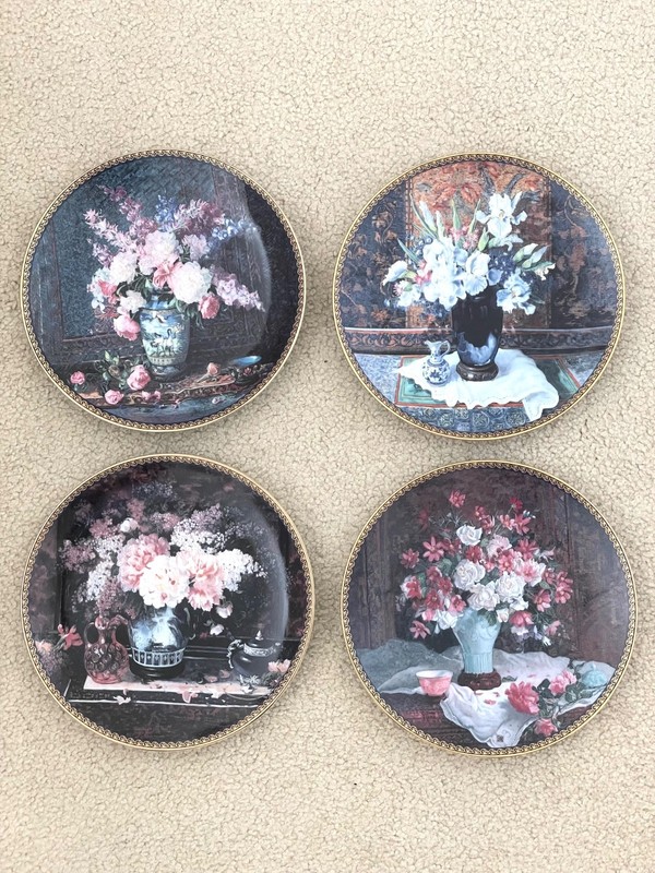 4 Bradford Exchange Floral Plates "Sonnets in Flowers" 22 kt gold border ~ MINT!
