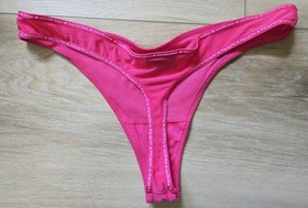 NWT Rare Vintage Victoria's Secret Sexy Little Things Pink Low Thong Panties M