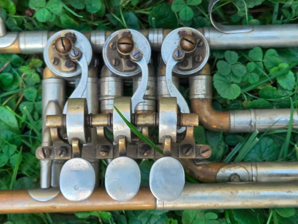 alte Drehtrompete Bb "Lidl Brünn" braucht kleinen Service... - Bild 2 von 4