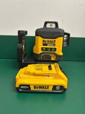 DEWALT DCLE34031 20V Li-Ion Cordless 3 Beam 360 Degree Line Laser W/ (EZ5002361)