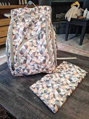 Ecosusi Diper Backpack, Geometric Design in Dark & Light Gray and Coral color
