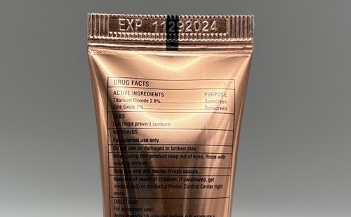 NIB Yensa Beauty Skin on Skin BC Foundation LIGHT MEDIUM 1 fl oz Sold Out HTF! - Picture 11 of 11