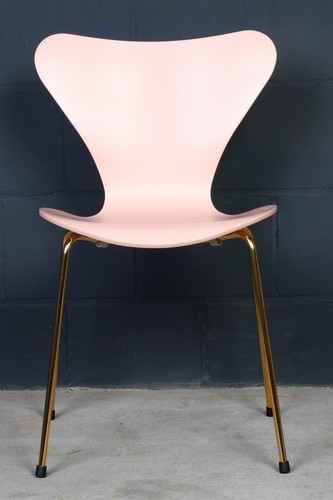 Fritz Hansen Stuhl 3107 by Arne Jacobsen rosa Limited Edition Gestell Echtgold - Bild 4 von 6