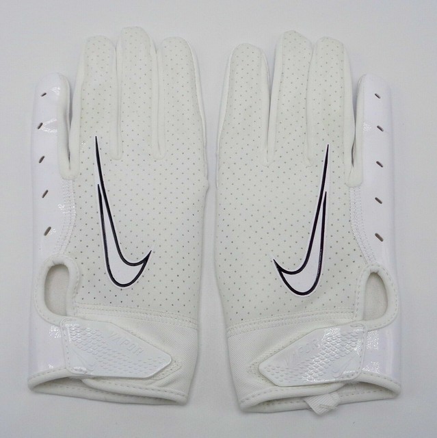 white nike receiver gloves