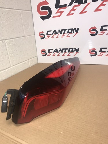 2019 CADILLAC XT4 LH DRIVER SIDE OUTER TAIL LAMP OEM 84522856 - Picture 9 of 12