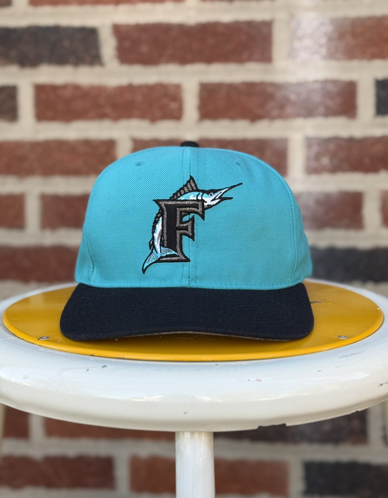 Vintage 90’s New Era MLB Florida Marlins Plain Logo Cap