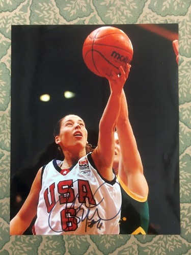 Sue Bird Autograph 8x10 Color Photo COA - Picture 2 of 4