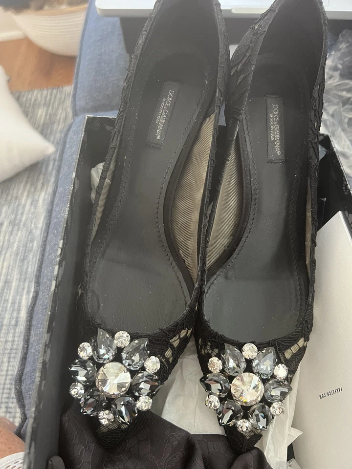 BOMBA CON ENCANTO DOLCE & GABBANA ESCOTE PIZZO ¡USADA EN EXCELENTE ESTADO! 39 Foto 2 de 4