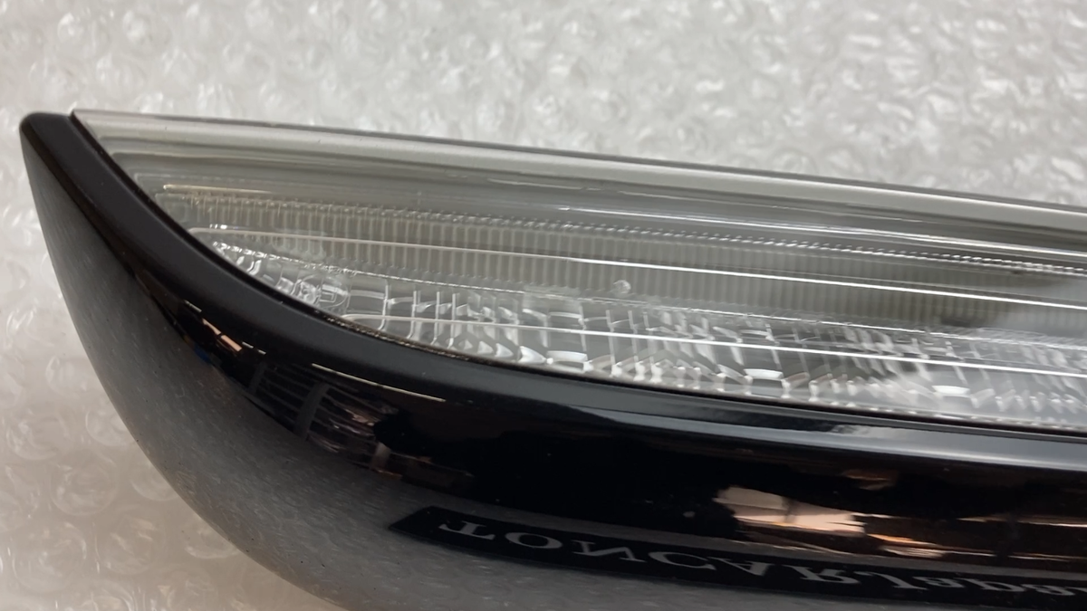 Nissan 26590-CF41A Genuine 03-09 350Z Third Brake Light Rear Stop