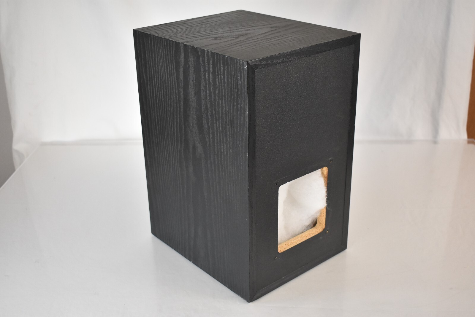 single-kef-uni-q-q10-bookshelf-speaker-cabinet-ebay
