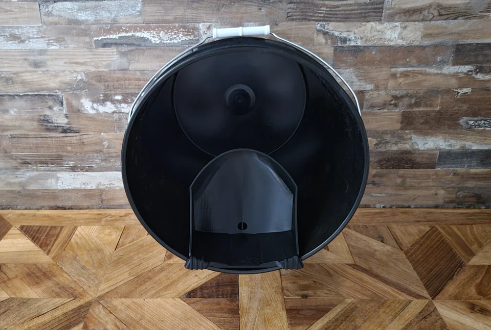 Desviador de orina de inodoro de compostaje hágalo usted mismo, modelo "desviador contenido en cubo" Foto 2 de 4