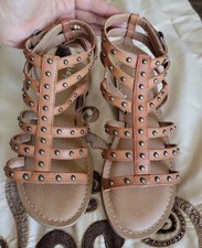 KIDPIK Tan strappy Style Sandals Shoes w/Straps Girls Size 5, EU36.5 EUC