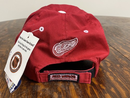 NHL RETRO DETROIT RED WINGS ADJUSTABLE HAT MADE BY ZEPHYR! - Picture 6 of 12