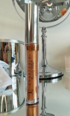 LIPS | Anastasia Beverly Hills Lipgloss - Gilded Sparkly Antique Gold BNIB