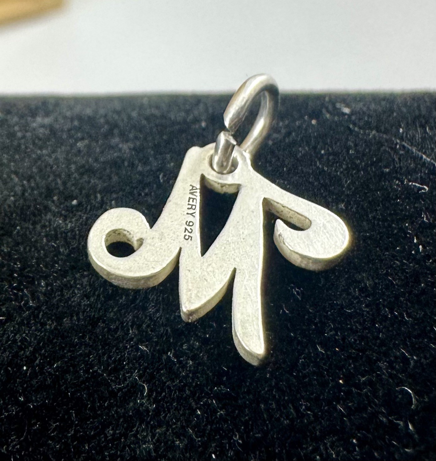 JAMES AVERY Sterling Silver Cursive Script Initia… - image 5