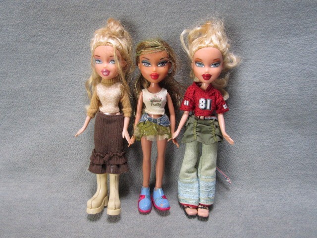 Vintage Bratz Doll Lot READ Condition