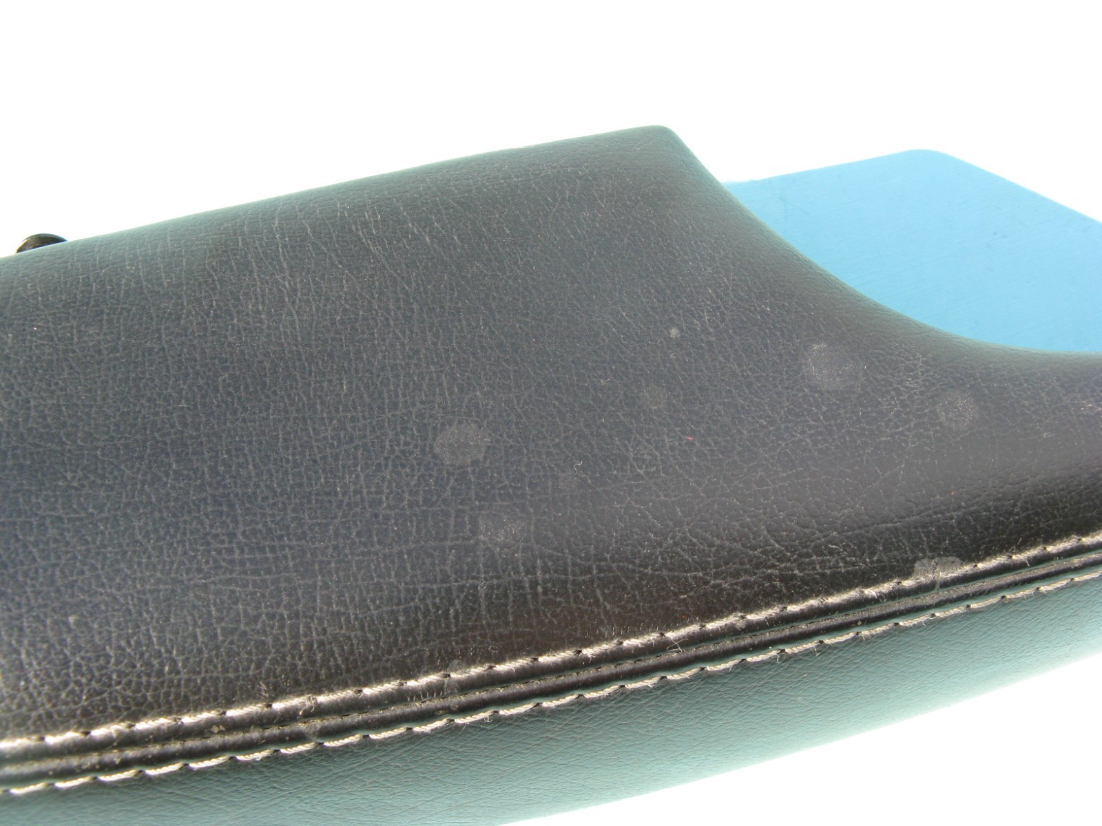 Maserati GranTurismo 2010-2019 Front Left Door armrest