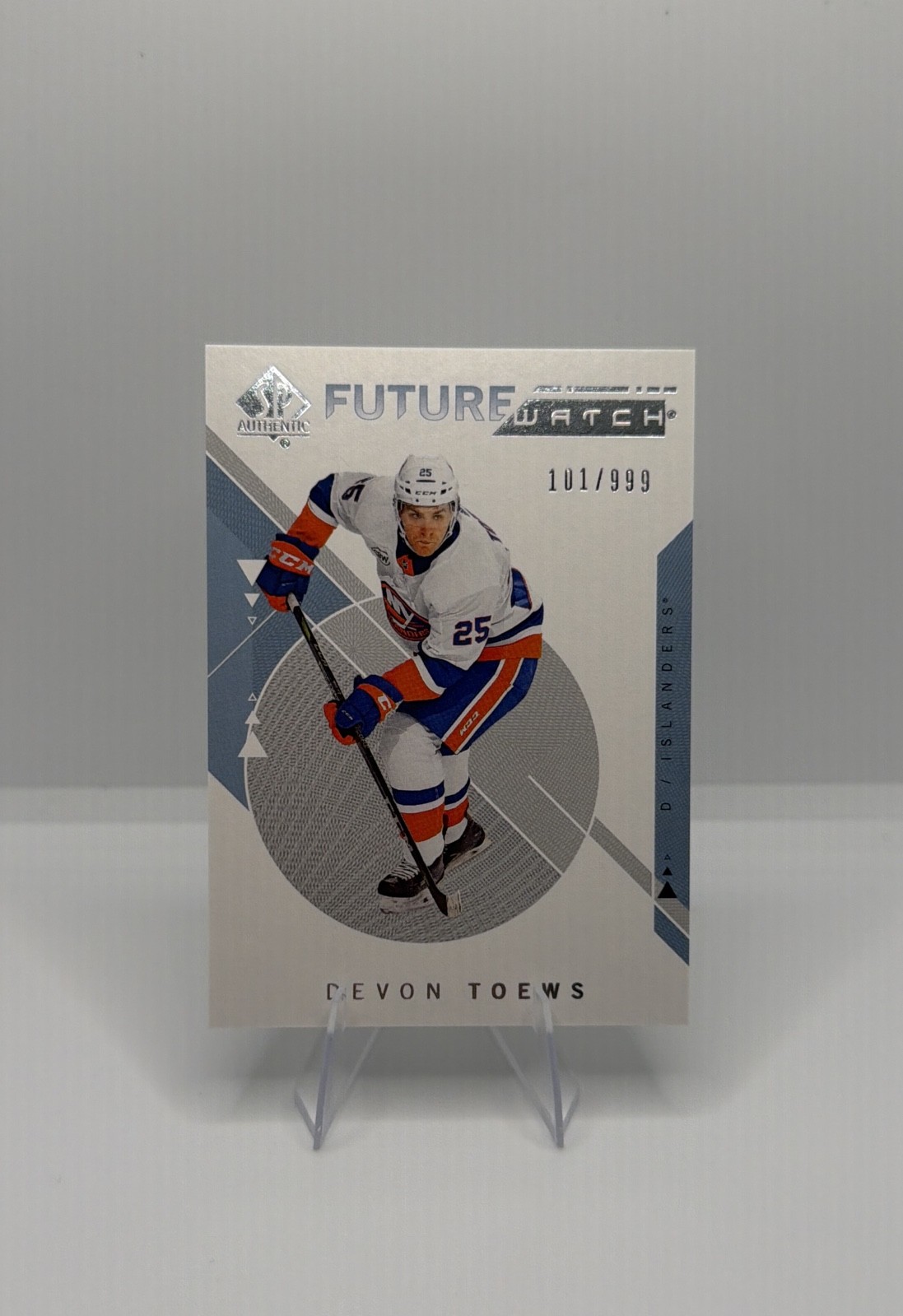 2018-19 SP Authentic - Future Watch Devon Toews #101 /999 (RC)