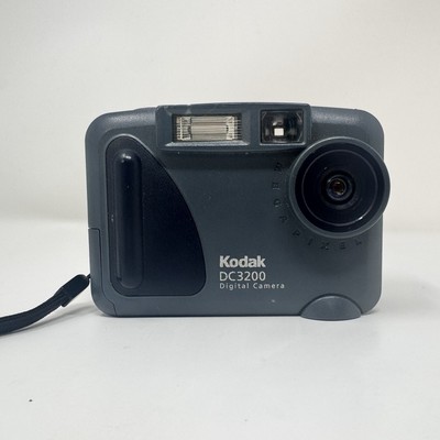 Kodak DC 3200 1.0MP Digital Camera - Dark gray, Tested Working