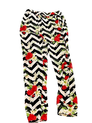 Ruby Love Girls Flower Heart Pants Size 7/8 Relaxed Fit. (YG-34) - Picture 8 of 12
