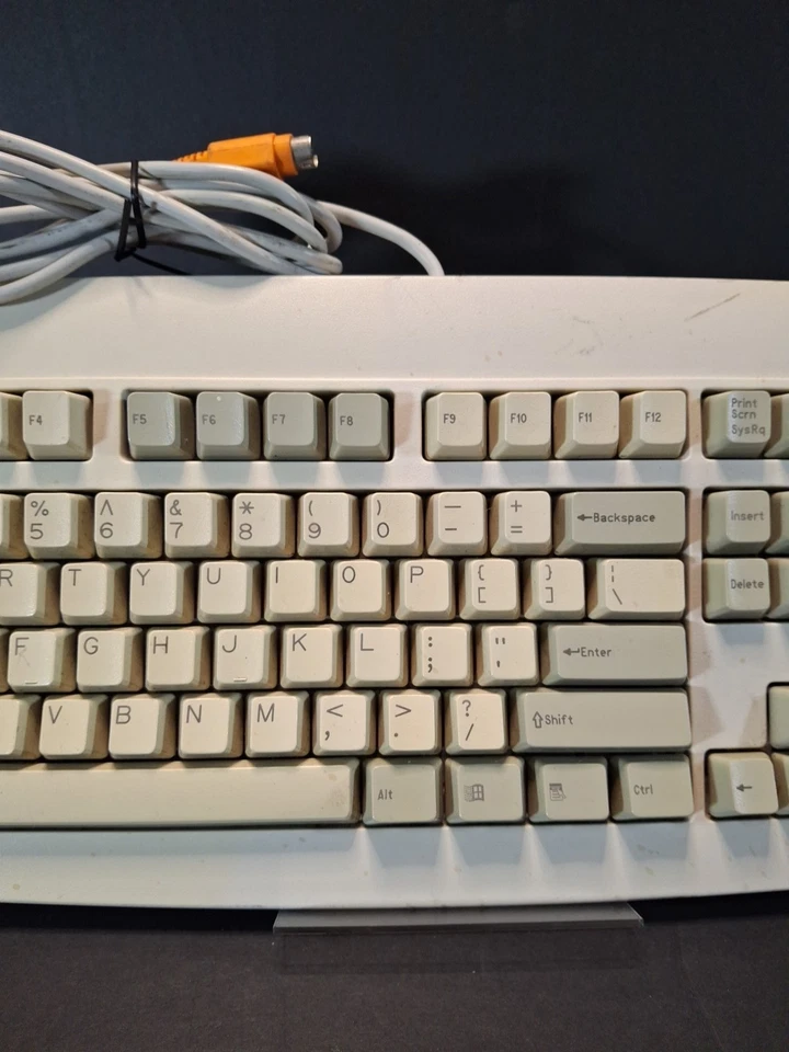 Vintage Gateway Wired Keyboard 7001628 Ps/2 E06350us003-C - Image 3 of 4