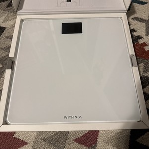 Withings Body Pro Smart Wi-Fi Scale used with box
