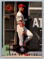 1995 Stadium Club Baseball Virtual Reality #74 Juan Gonzalez - VG - Rangers