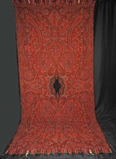 VICTORIAN JACQUARD WOVEN PAISLEY SHAWL, BLACK CENTER, 1860s