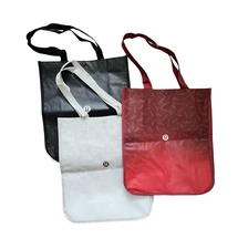 Lululemon Reusable Shopping Tote Bags Lot Of 3 Multi Purpose Large Snap Closure