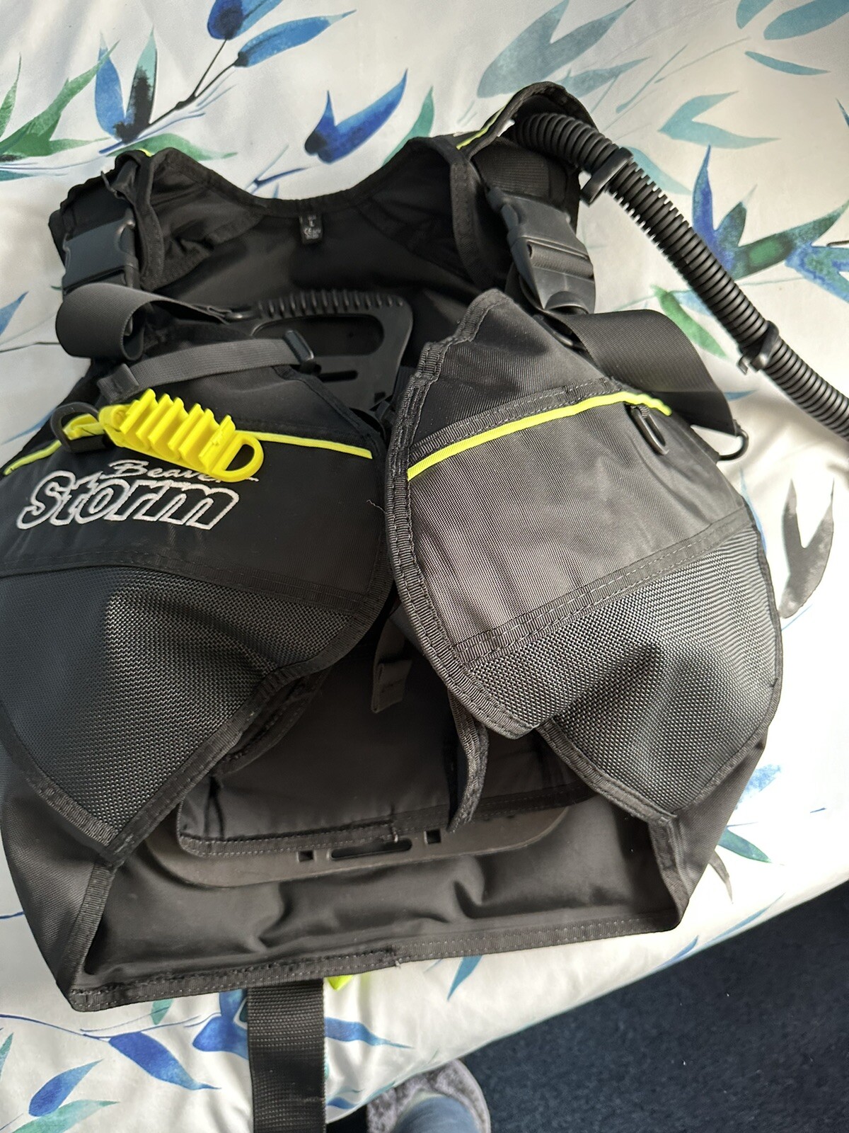 scuba diving equipment pre owned Picture 4 of 5