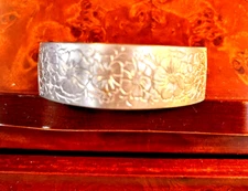 KIRK-STIEFF SOLID PEWTER BRACELET- 1" WIDE BAND CUFF- 'COSMOS' -#900-100 - 1990s