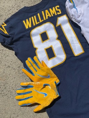 Authentic Team Game-Issued 2020 Mike Williams Official NFL Nike Jersey & Gloves