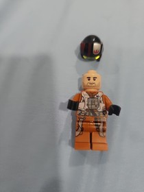 LEGO Star Wars Poe Dameron Pilot Jumpsuit minifigure 75102