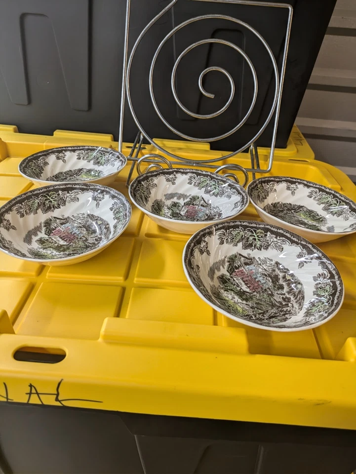 Conjunto de tigela de cereais Johnson Brothers Friendly Village cupê 11 6 1/8" A CONJUNTO DE 5 - Imagem 3 de 4