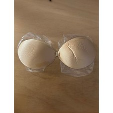 B98 New strapless backless Bra Front Clasp Beige Nude Size Cup C