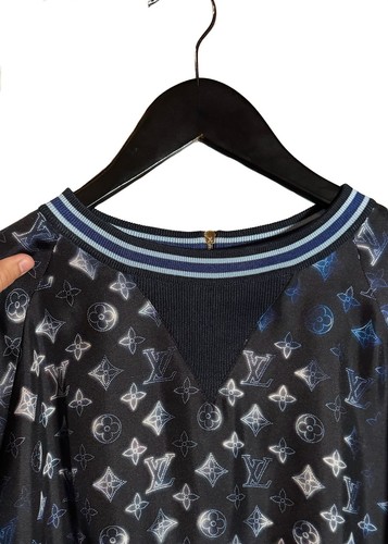 Louis Vuitton Blue Mahina Monogram Silk Sporty Sweater - MEDIUM - Picture 3 of 10