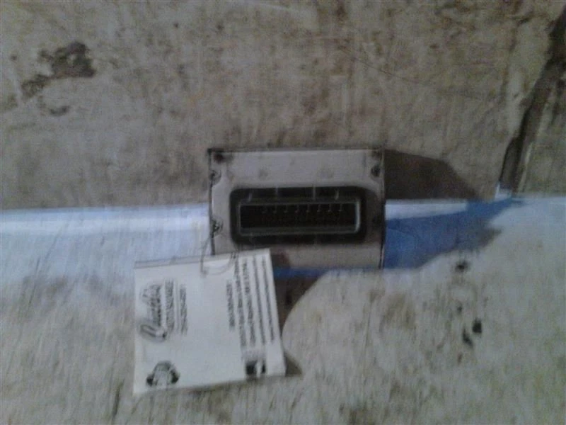 Chasis ECM multifunción compartimento motor izquierdo se adapta a 01 CARAVANA 132656 Foto 2 de 2