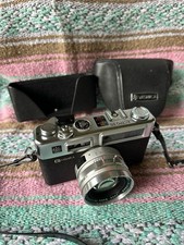 Yashica Electro 35 GSN 45mm Film Camera w/ Case Manual Vintage