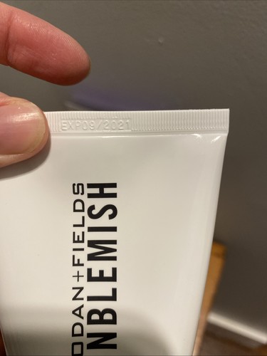 Rodan + Fields régimen impecable para la piel del acné conjunto de 4 piezas sellado exp leer - Imagen 12 de 12