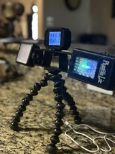 Vivitar DVR 757HD IR/UV With Infrared light , Ghost Light, Tripod, Light Bracket