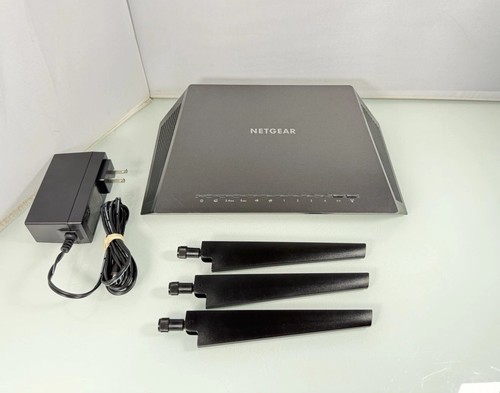 Netgear Nighthawk R7000 AC1900 Wi-Fi Smart Router Gaming Streaming, Black / Grey - Afbeelding 10 van 11