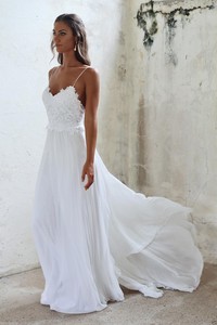 Lace Beach Wedding Dresses