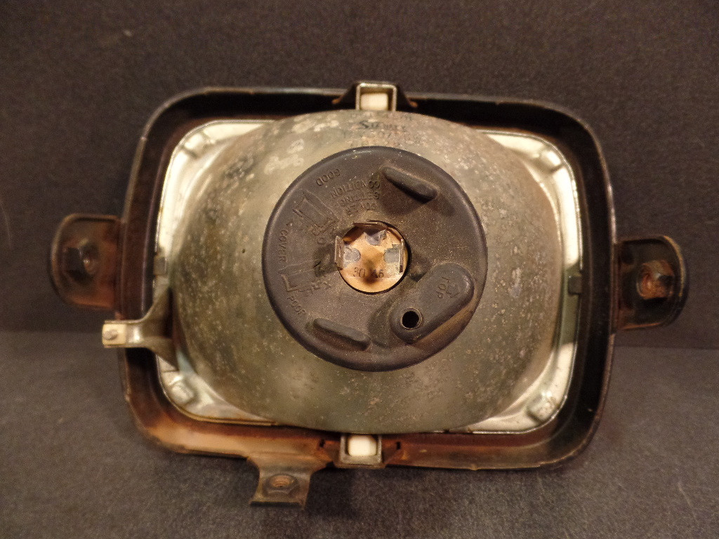 1984 KAWASAKI ZX900 ZX 900 NINJA STANTLEY HEADLIGHT HEAD LIGHT