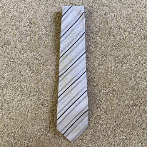 Giorgio Armani Men’s Neck Tie 100% Silk Light Gray with Black Stripes Designer - Picture 2 of 9